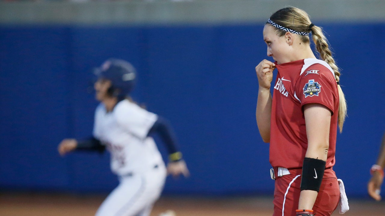 Oklahoma's 31-game win streak snapped with Game 2 WCWS loss